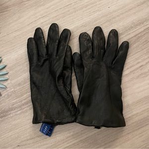 Apt 9 black leather gloves